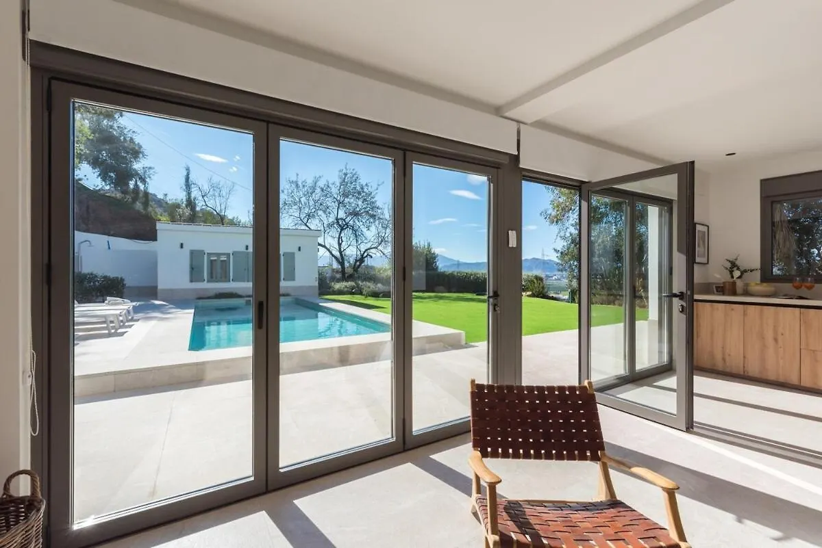 Casa Rural Acogedora Y Con Estilo マラガ